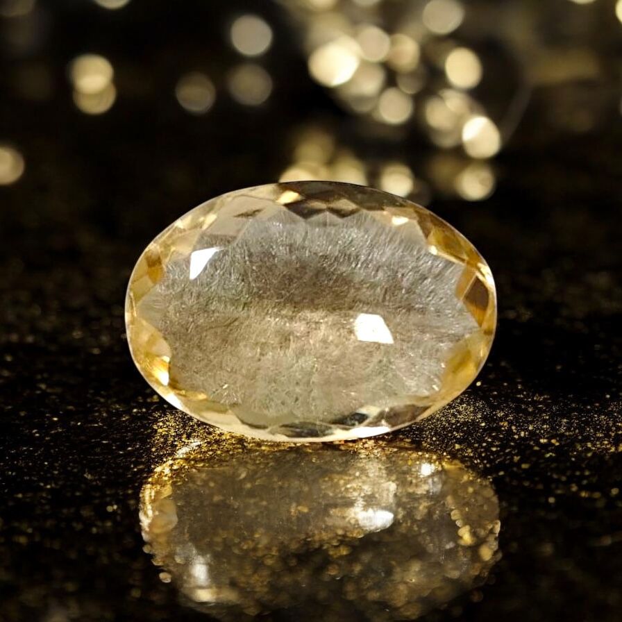 Natural Citrine Gemstone – 5.9 Carats (Oval Cut)
