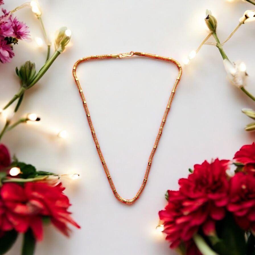 Festive Radiance Chain