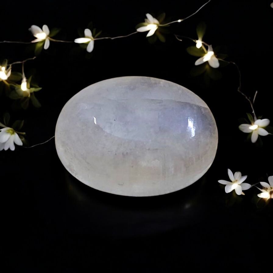 Natural Moonstone – 10.41 Carats (Cabochon Cut)
