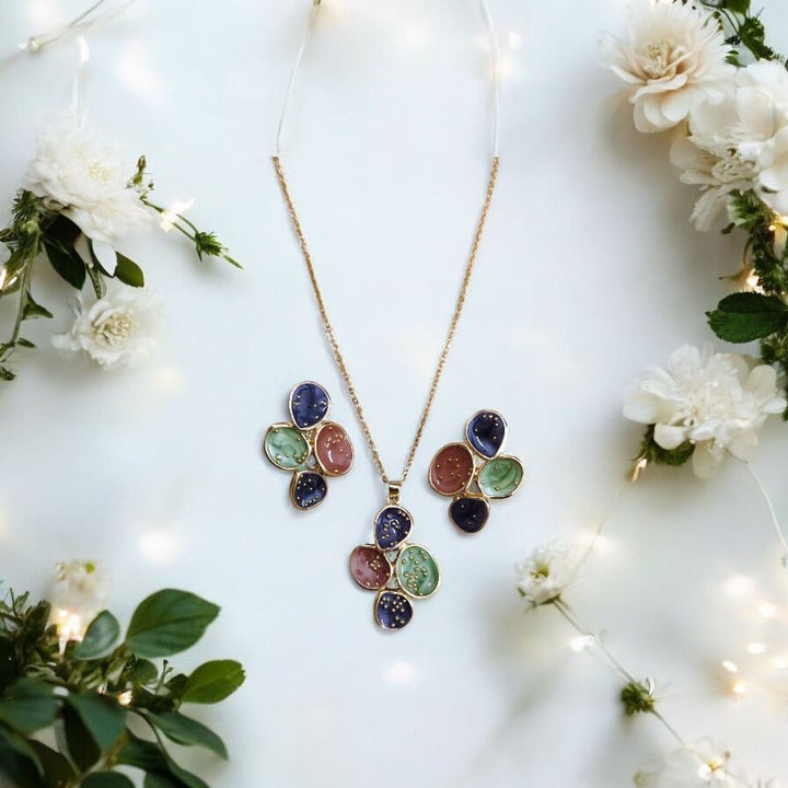 Color Bloom Necklace & Earrings Set